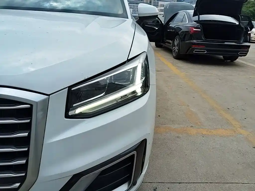 Audi Q2L 2019 2018 35 TFSI Fashion Elegance China VI