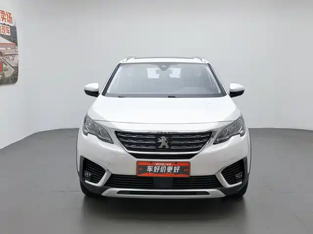 Peugeot 5008 2017 380THP 5-Seat Elite Edition — фото 3