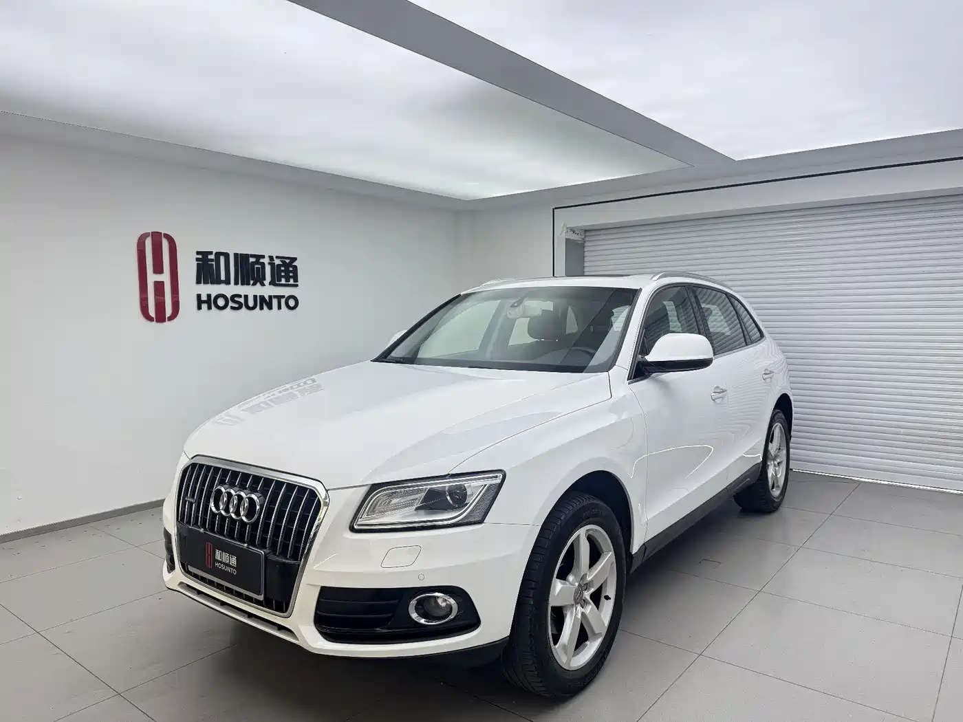 Audi Q5 2016 40 TFSI Technology Model