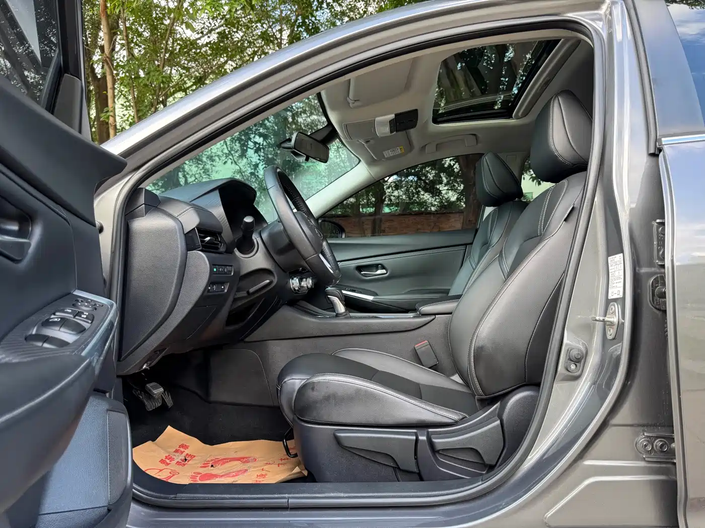 Nissan SYLPHY, миниатюра 9