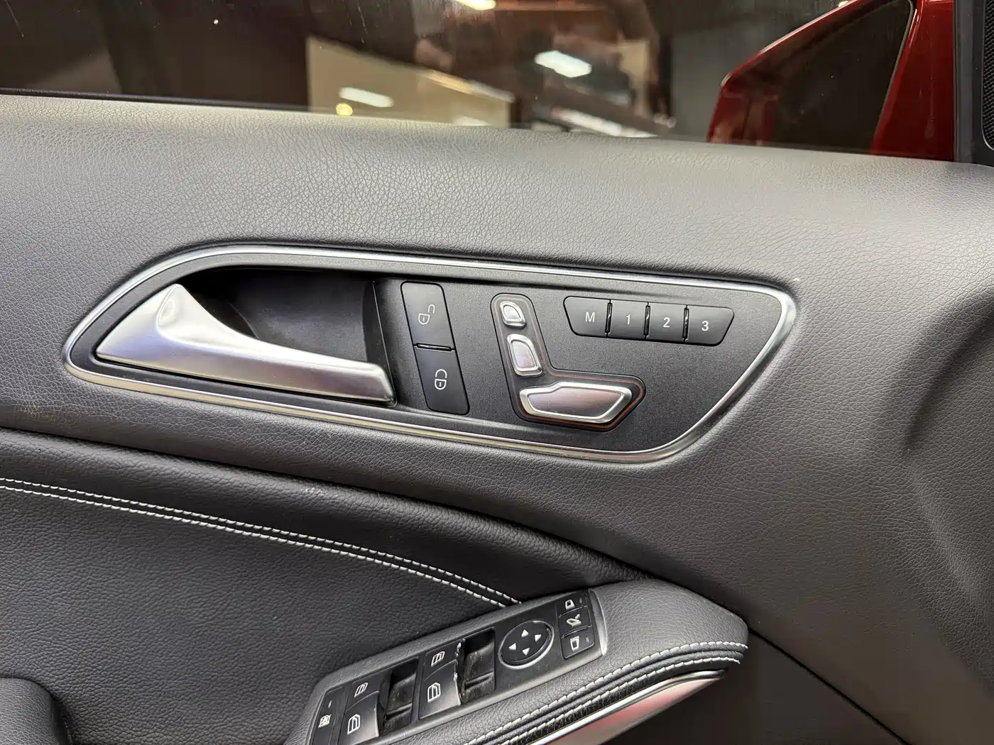Mercedes-Benz GLA 2017 GLA 220 4MATIC Fashion фото 19