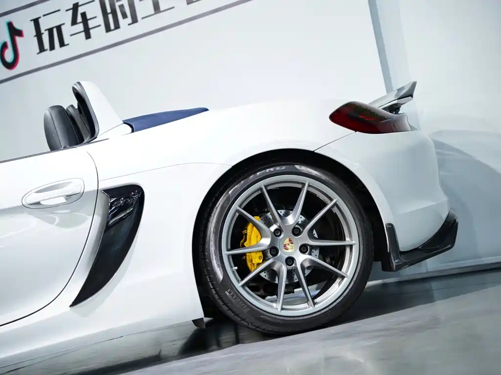 Photo 49 - Porsche Boxster
