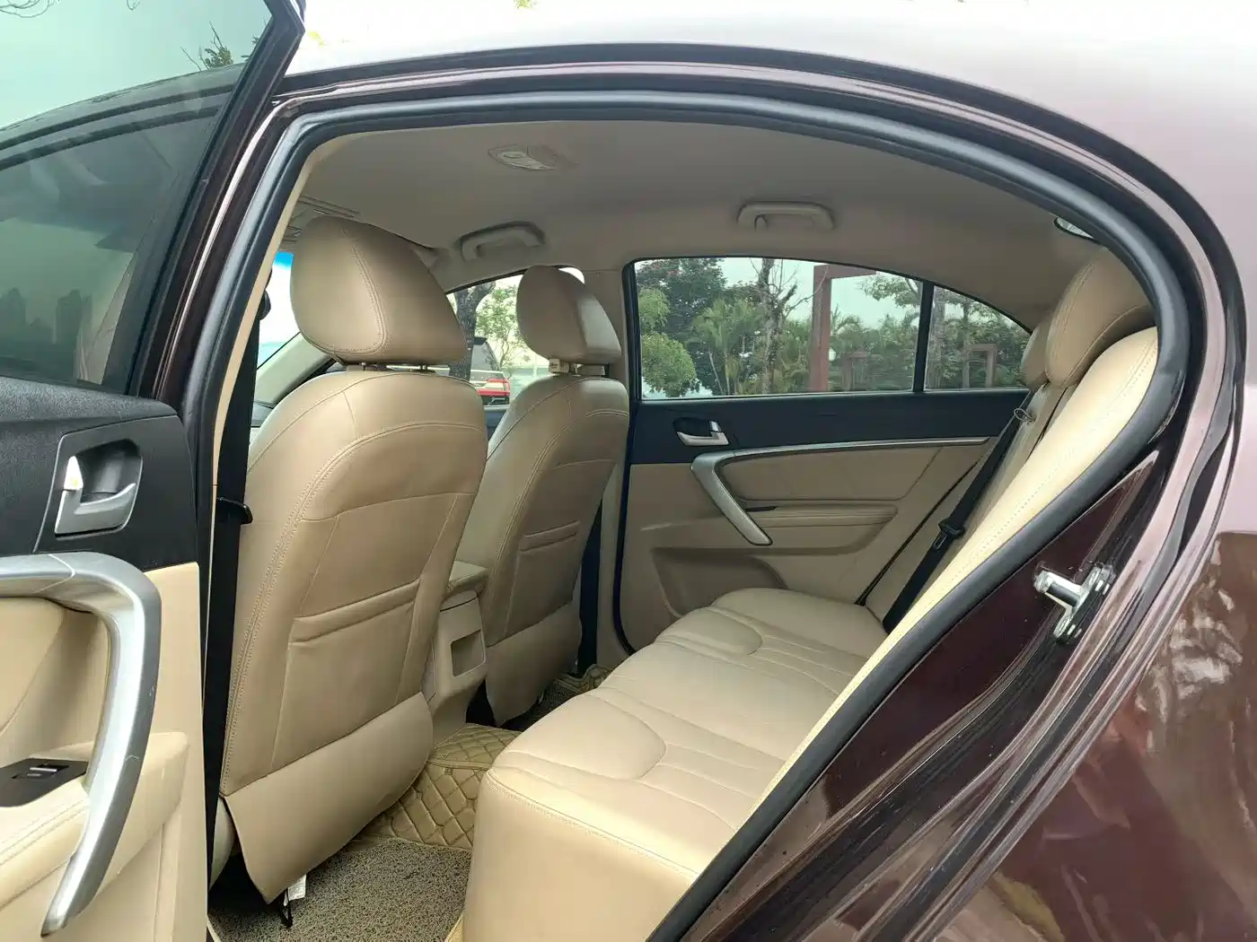 GEELY AUTOMOBILE EMGRAND