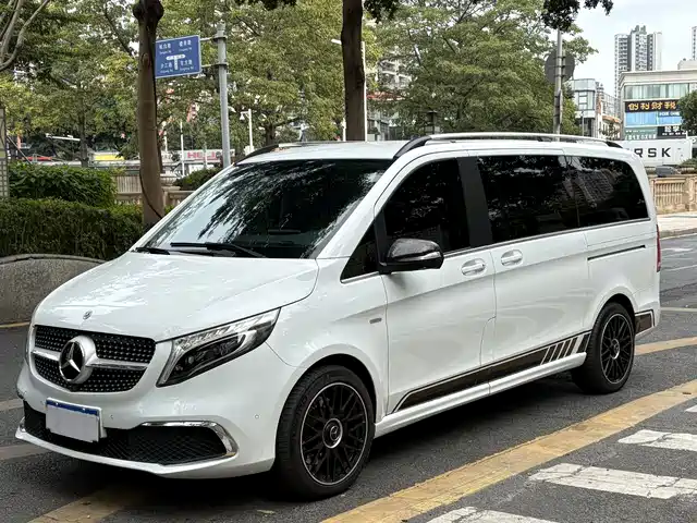 MERCEDES-BENZ V CLASS