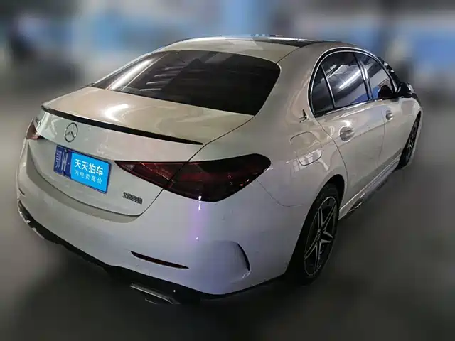 Mercedes-Benz C-Class 2025 C 260 L Night Sport Edition — фото 2