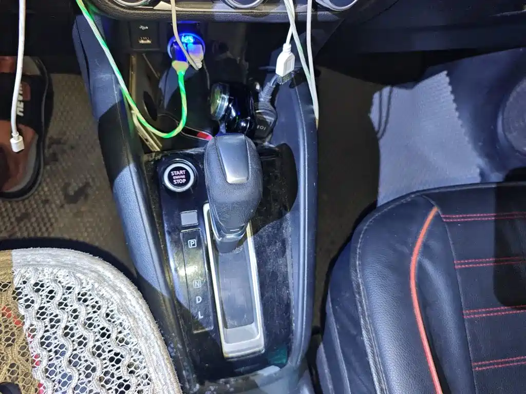 Nissan Kicks 2019 2019 1.5L CVT Smart Connect Luxury Edition