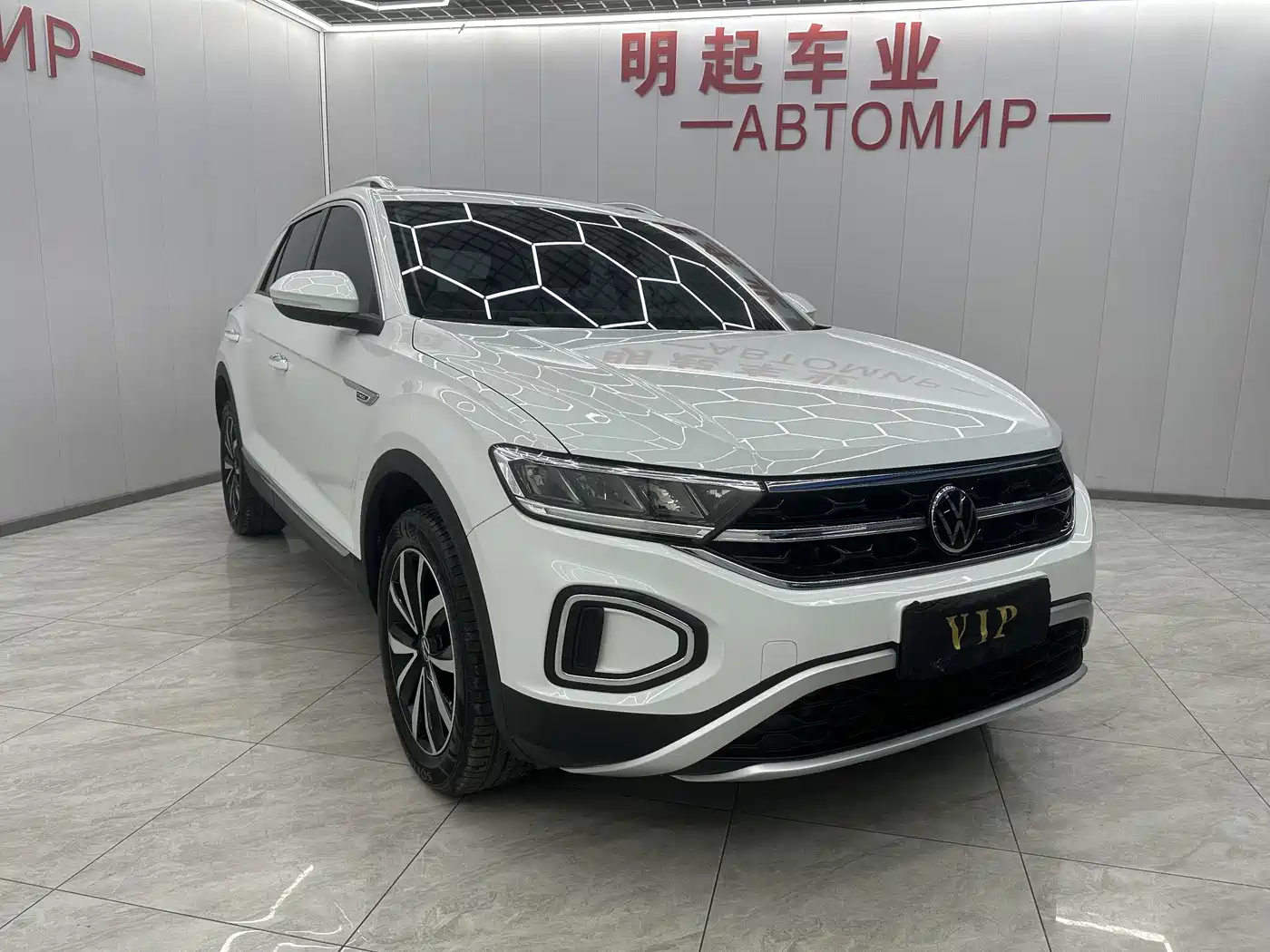 Volkswagen T-ROC 2023 280TSI DSG 2WD Time Edition фото 2