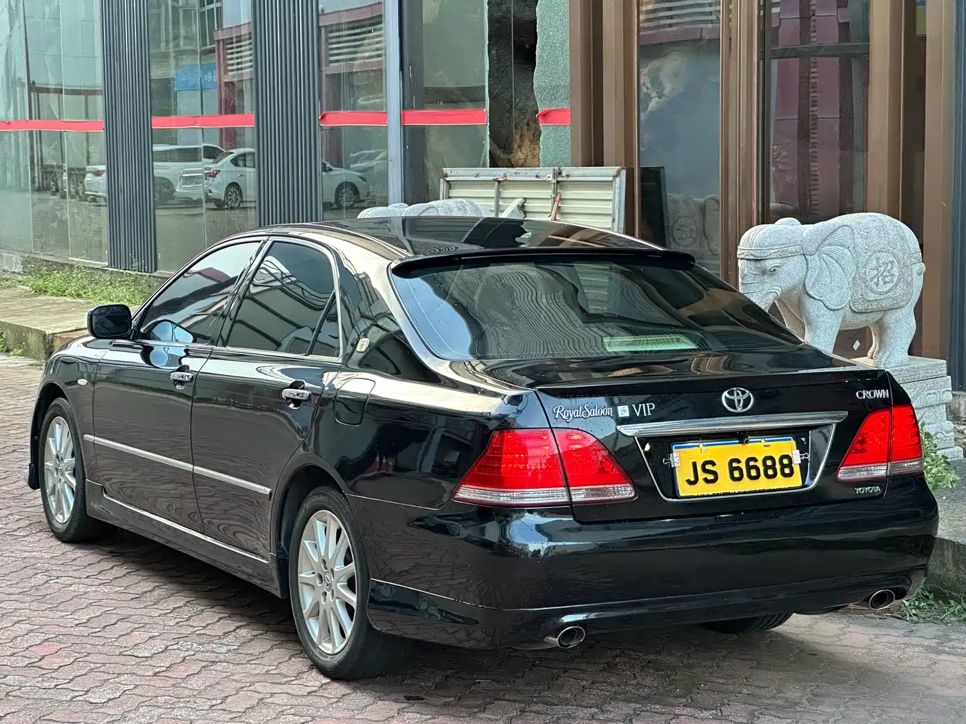 Toyota Crown 2005 Model 3.0L Royal Saloon G фото 9
