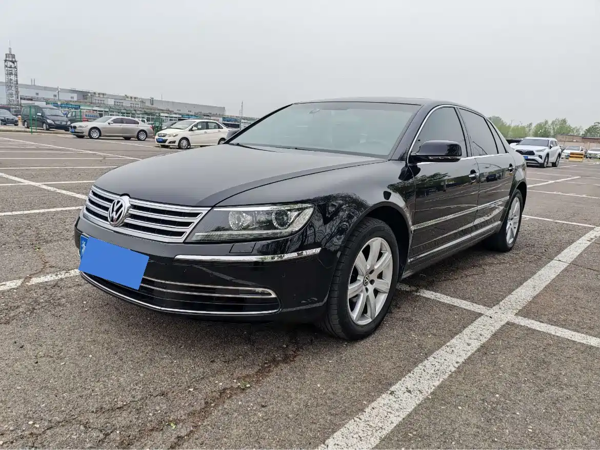 VOLKSWAGEN PHAETON