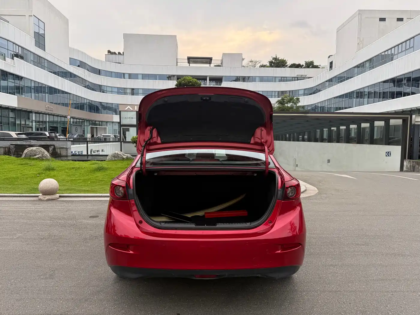 Photo 13 - Mazda Mazda 3