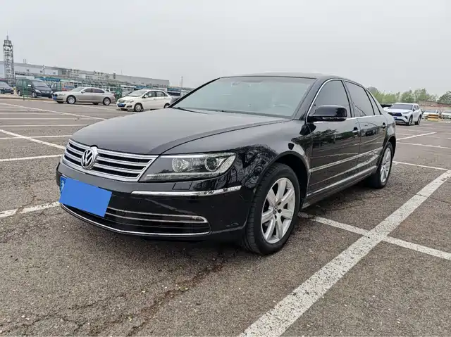 VOLKSWAGEN PHAETON