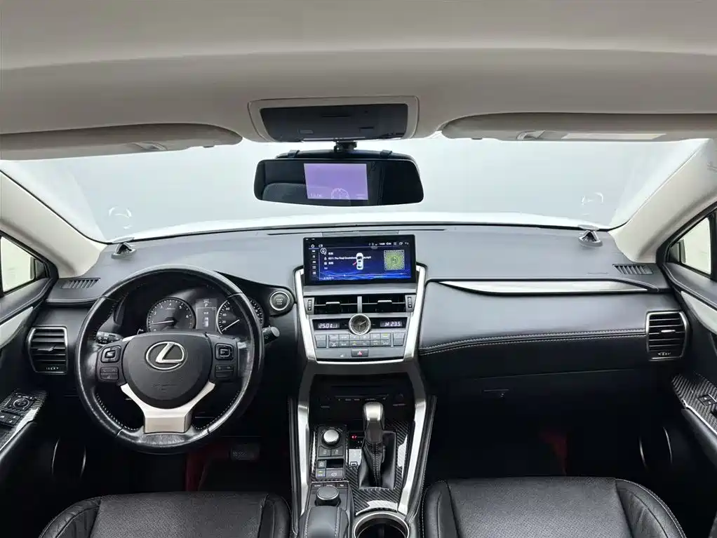 Lexus NX 2015 200 FWD Premium фото 4