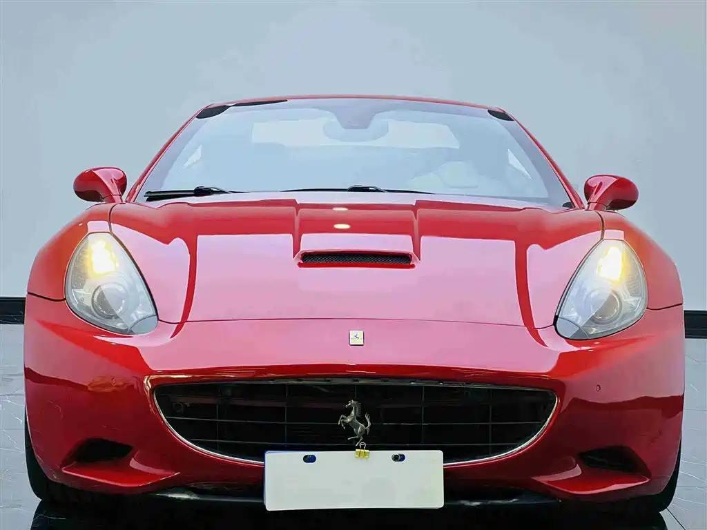Ferrari California T 2010 2009 4.3L Standard
