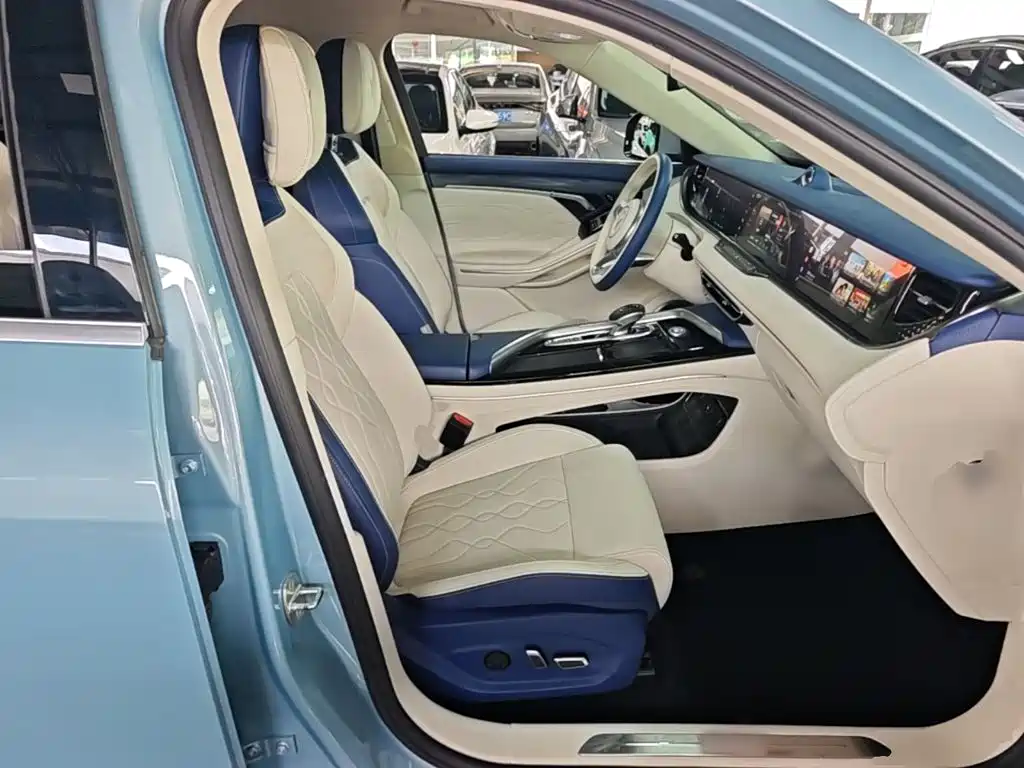 Voyah Auto VOYAH FREE 2022 2021 AWD Standard Range Extender Exclusive Luxury Package