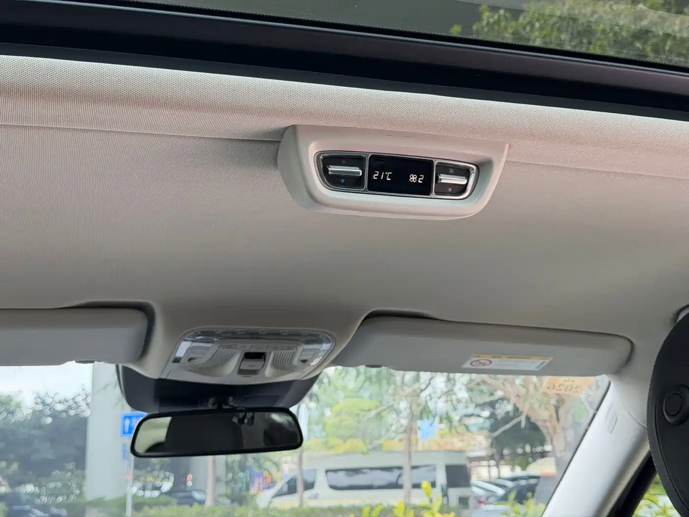 Mercedes-Benz V-Class 2018 V 260 Premium Edition China V фото 17