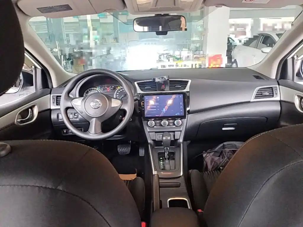 Nissan SYLPHY, миниатюра 6