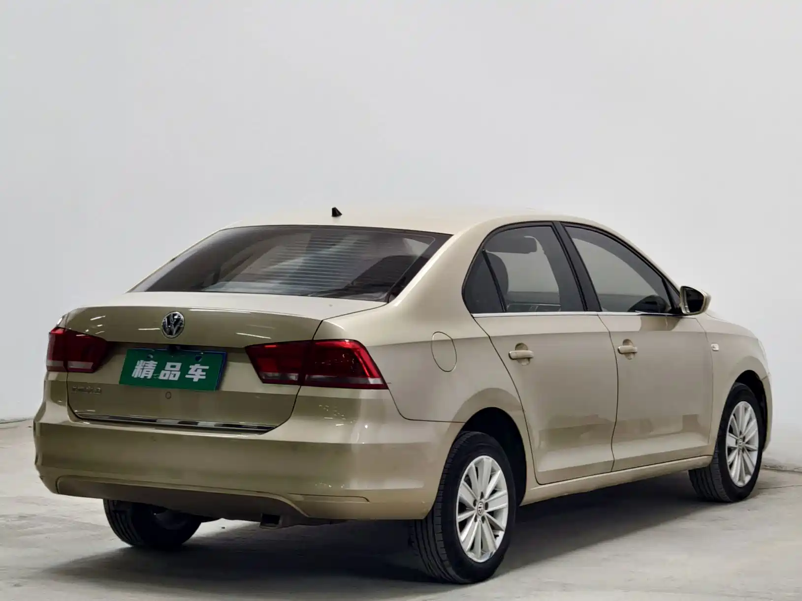 صورة 4 - Volkswagen Santana