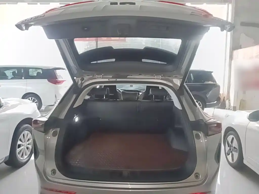 Photo 19 - Changan Oshan Z6