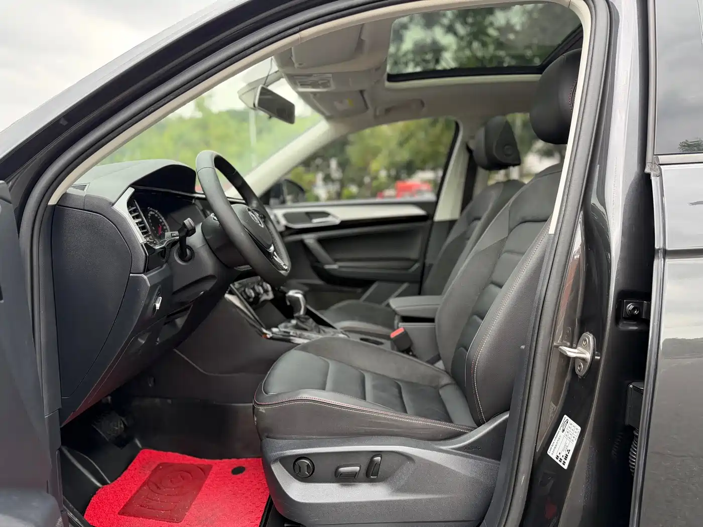 Photo 10 - Volkswagen Tayron