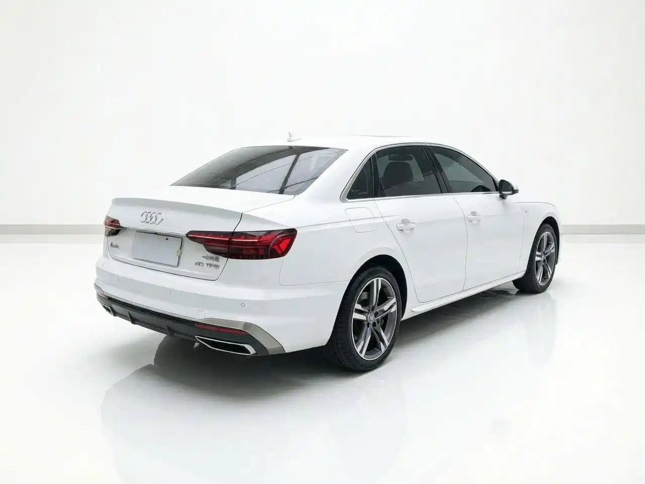 Audi A4L 2020 40 TFSI Fashion Dynamic Edition фото 5