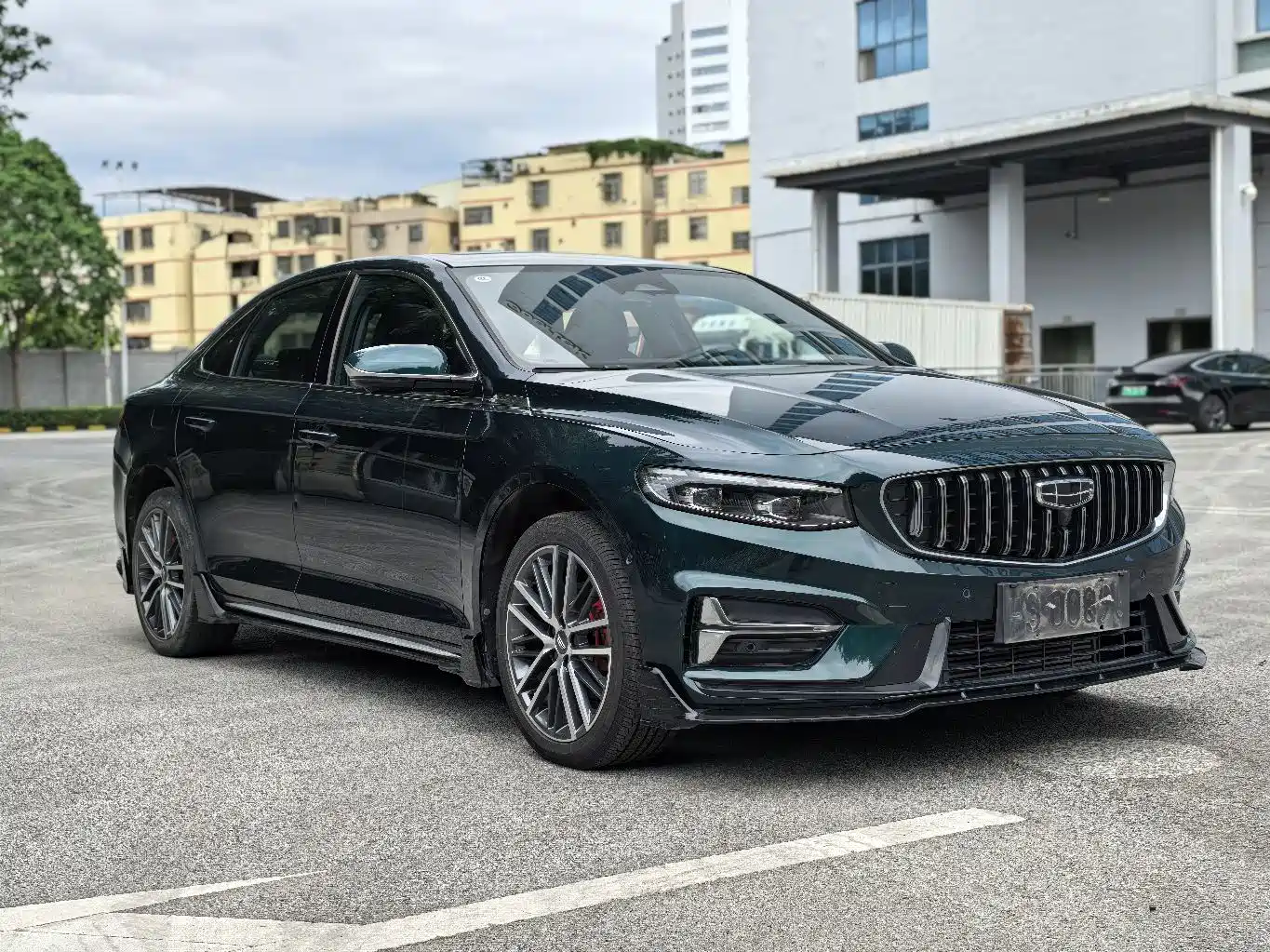 Фото 3 - Geely Preface
