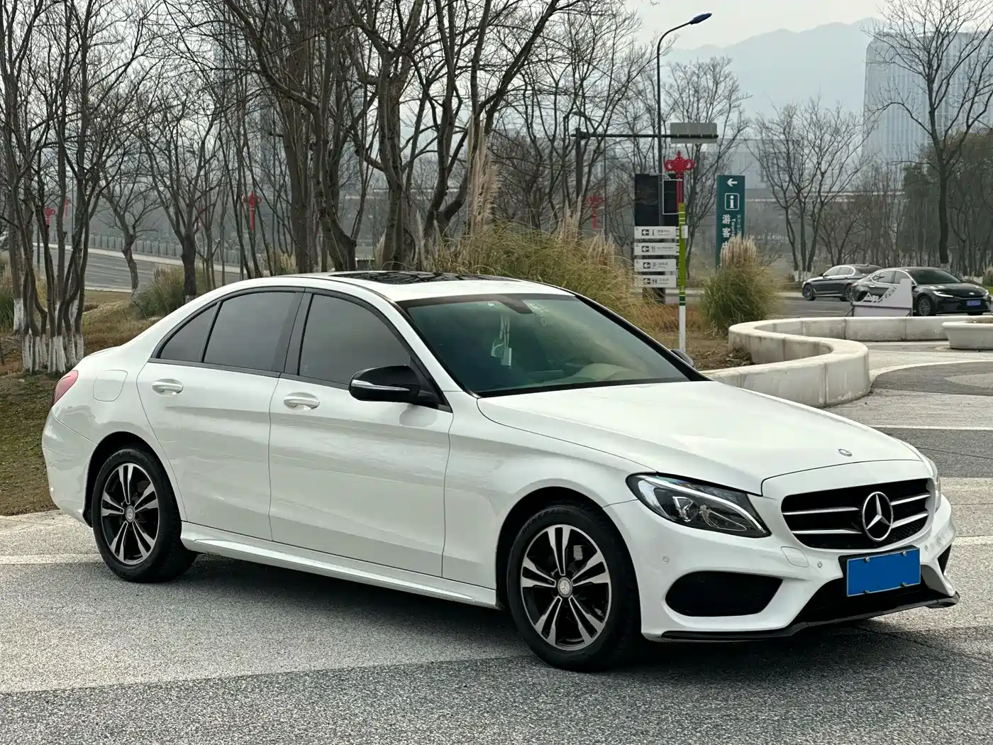 Mercedes-Benz C-Class 2016 C 200 Sport фото 2