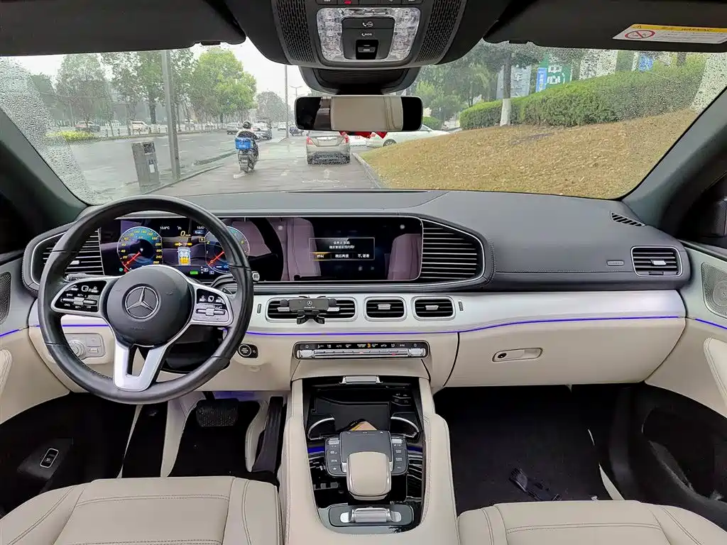 MERCEDES-BENZ GLE COUPE