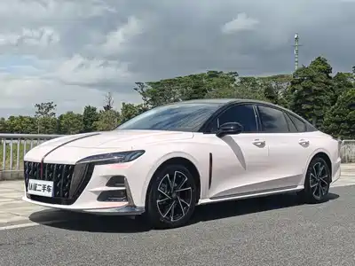 Hongqi H6