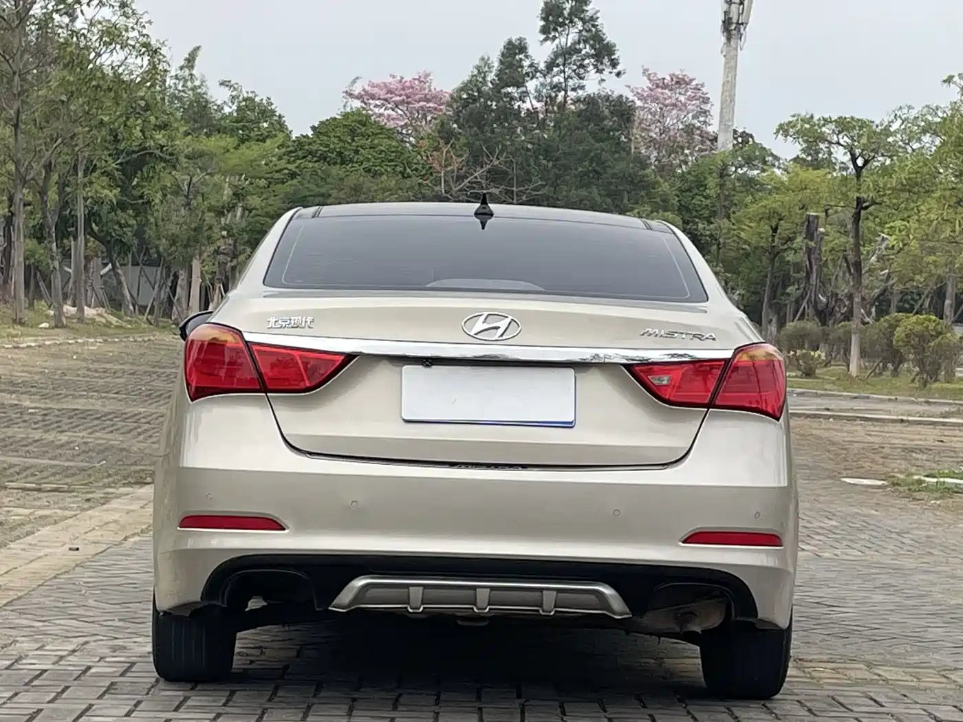 Hyundai Mistra 2014 1.8L Auto Smart GLS фото 9
