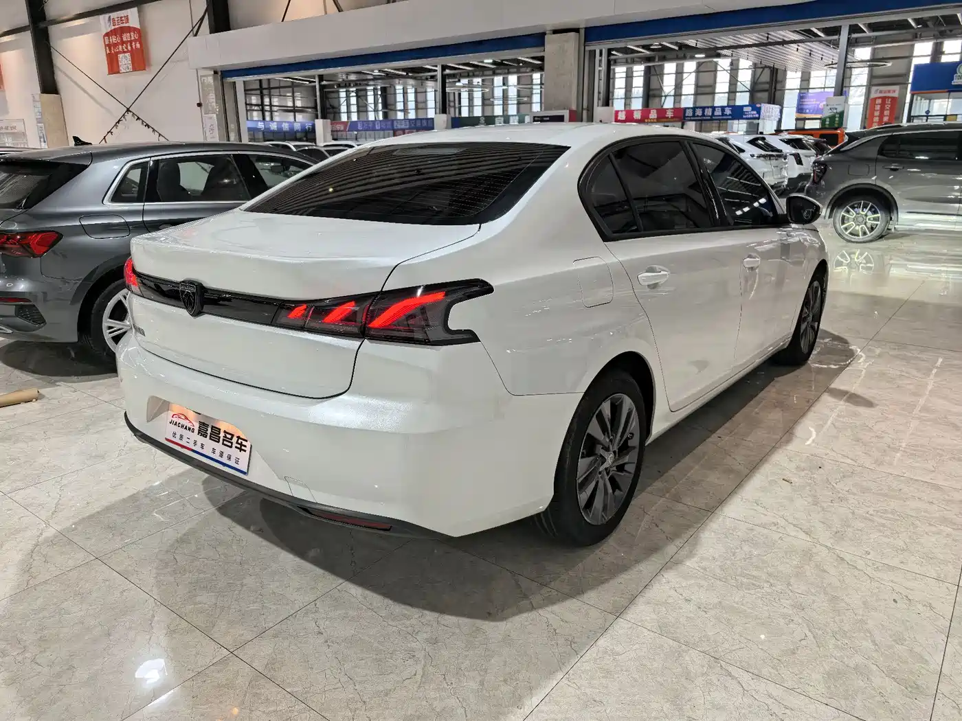 Peugeot 408 2023 2022 1.6T Progressive Edition