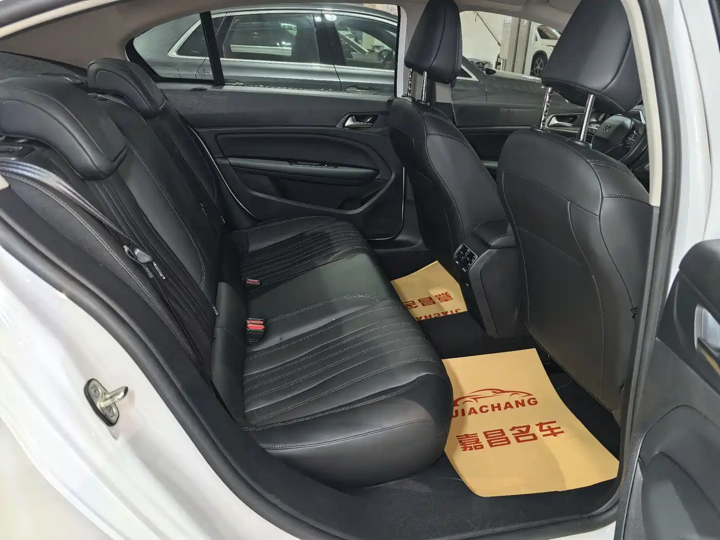 Peugeot 408 2023 2022 1.6T Progressive Edition