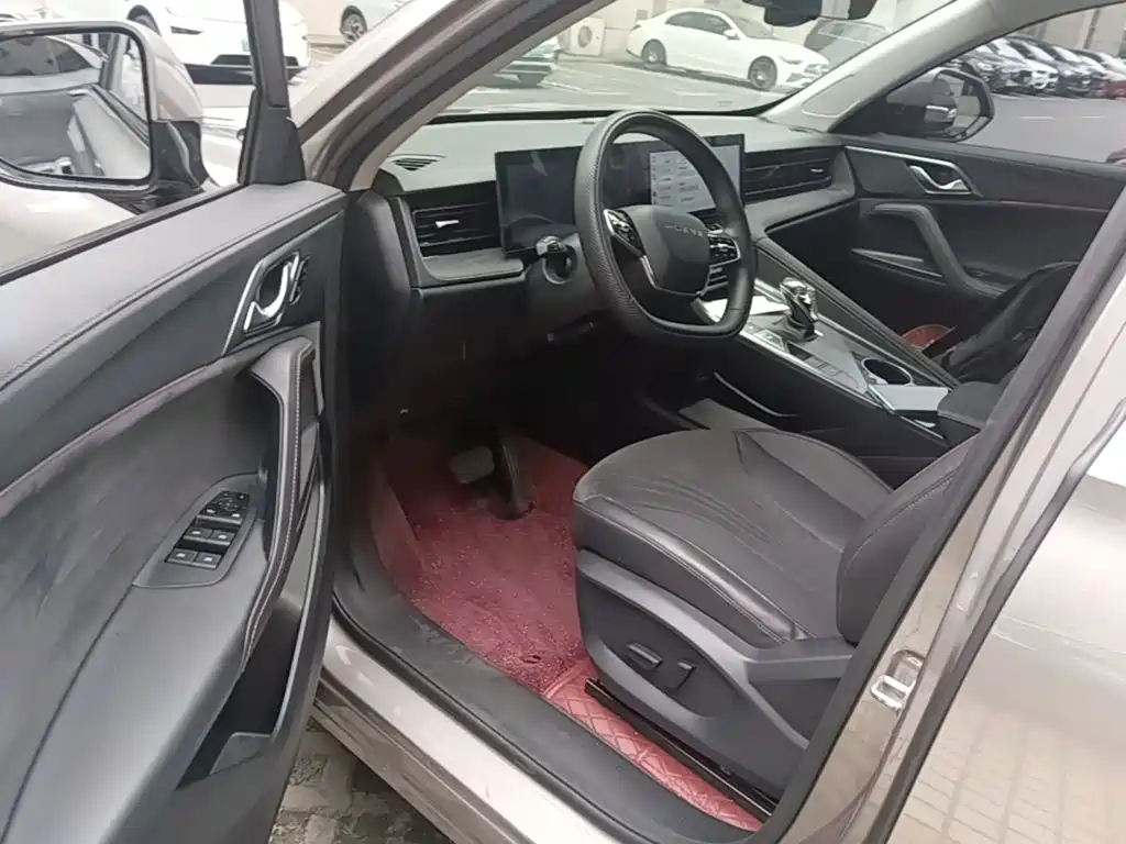 Roewe D5X DMH 2024 2024 Model 135 Technology Edition