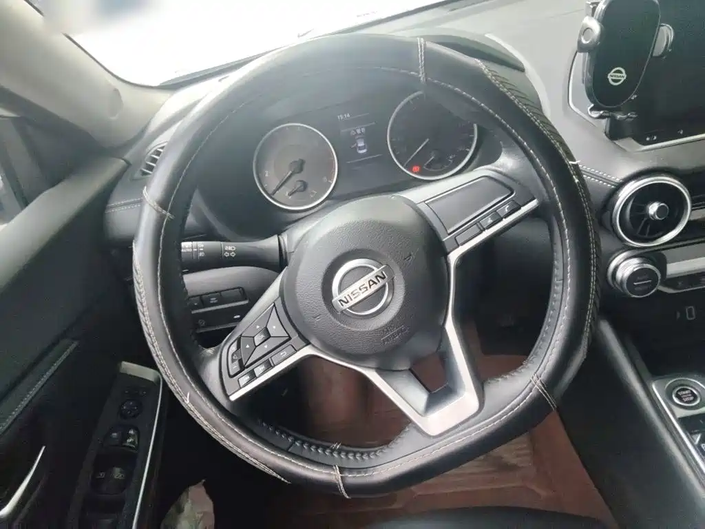 Nissan SYLPHY, миниатюра 3