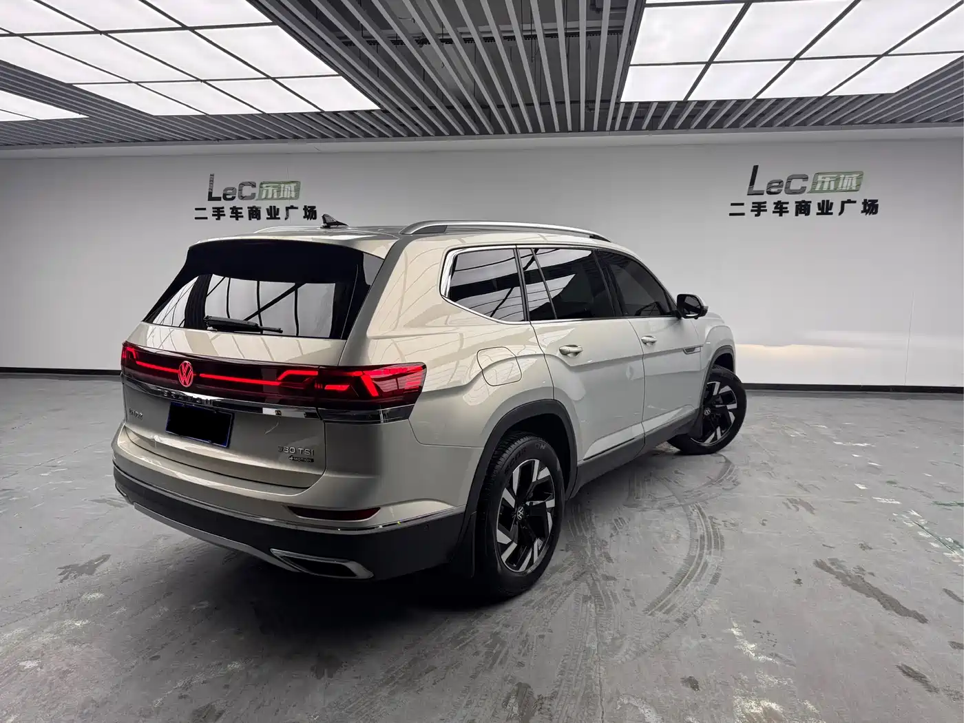 Volkswagen Teramont 2021 380TSI 4WD Premium Luxury Edition фото 4