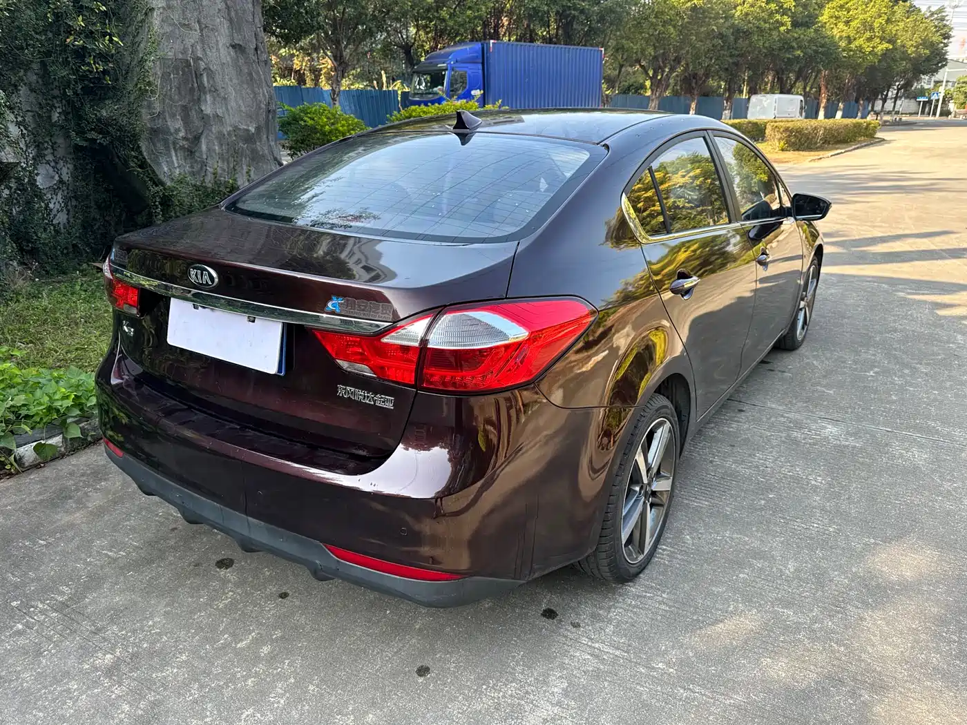 Kia K3 2017 1.6L Automatic 15th Anniversary Special GLS фото 4