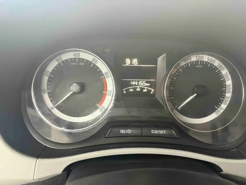 صورة 5 - Škoda Fabia