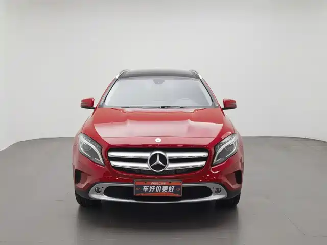 Mercedes-Benz GLA 2015 GLA 200 Fashion — фото 3