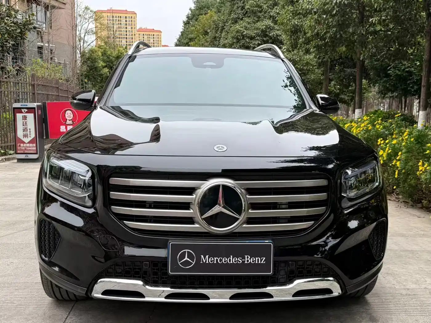 Mercedes-Benz GLB 2025 Model GLB 220 Fashion Style фото 18