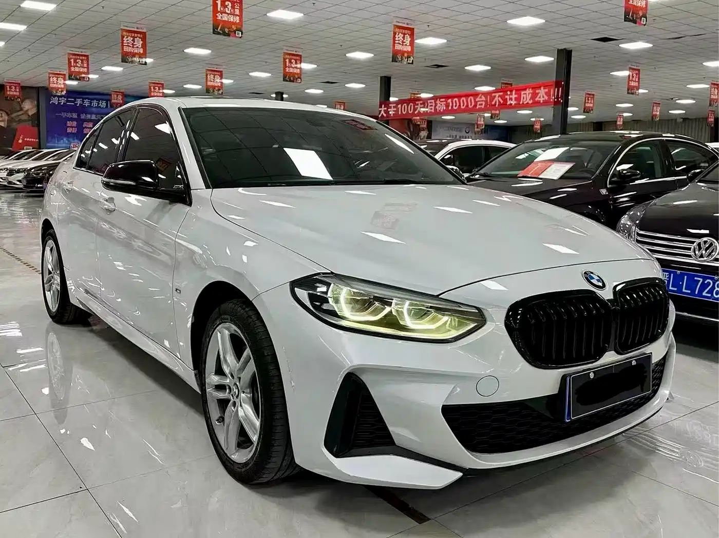 BMW 1-SERIES