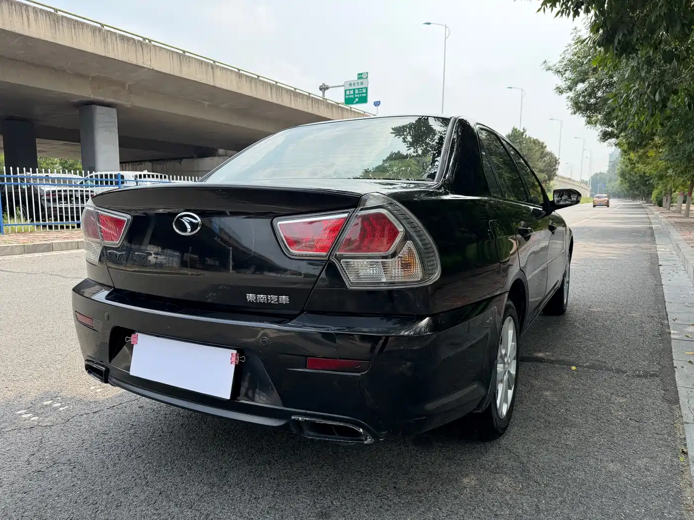 Soueast V3 Lingyue 2014 2012 1.5L Manual Comfort Edition