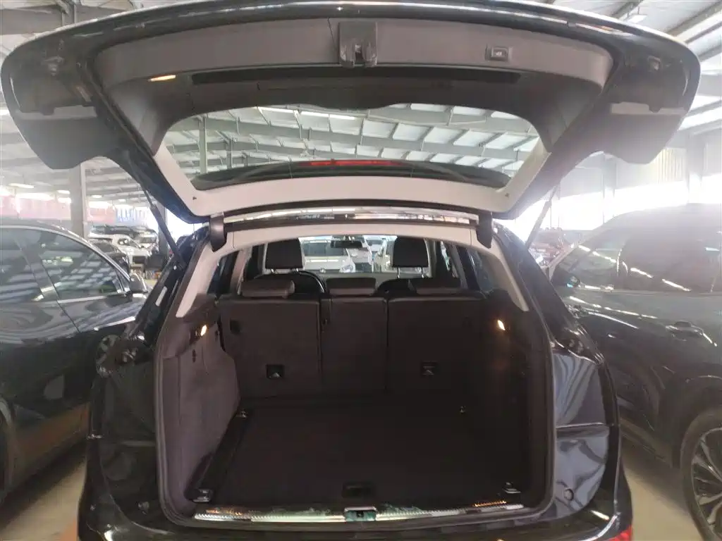 Audi Q5 2016 40 TFSI Technology Model фото 15