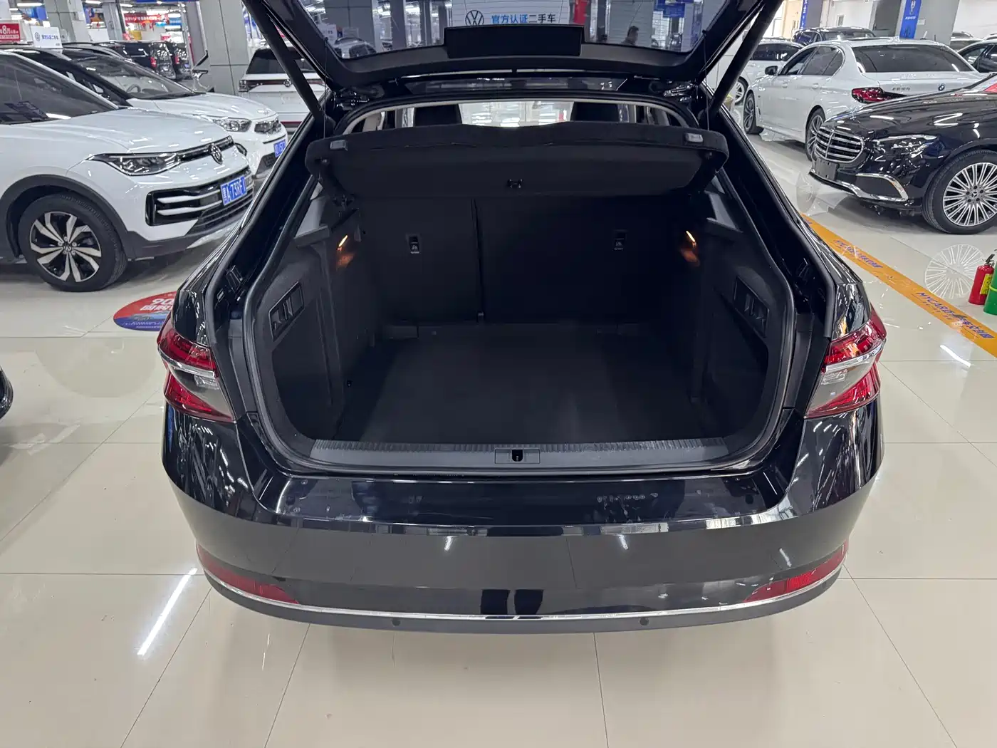 Škoda Superb 2024 TSI280 DSG Premium Edition фото 11