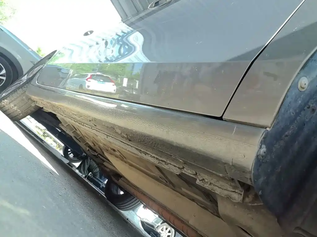 Фото 21 - Buick GL6