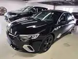 Photo 1 - Buick Regal