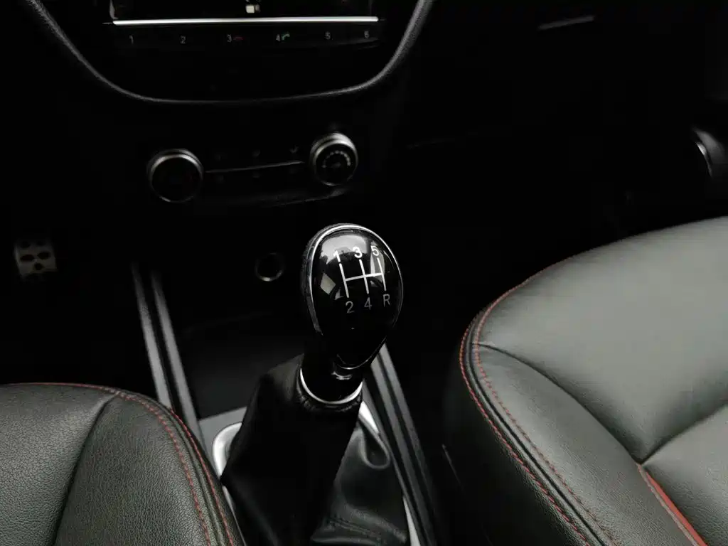 Haval H1 2015 2016 Blue Label 1.5L Manual Luxury