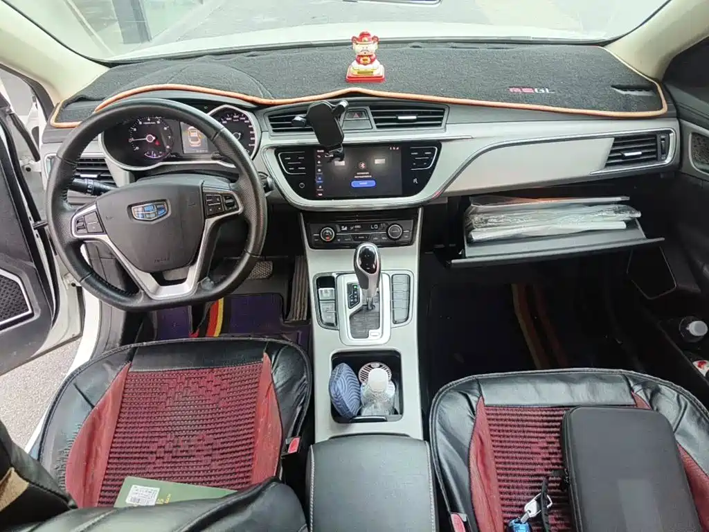 Photo 12 - Geely Emgrand GL