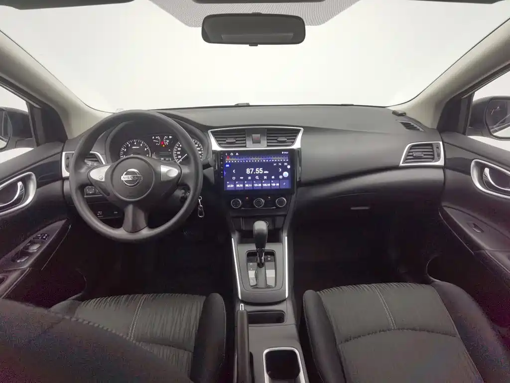 Nissan SYLPHY, миниатюра 5