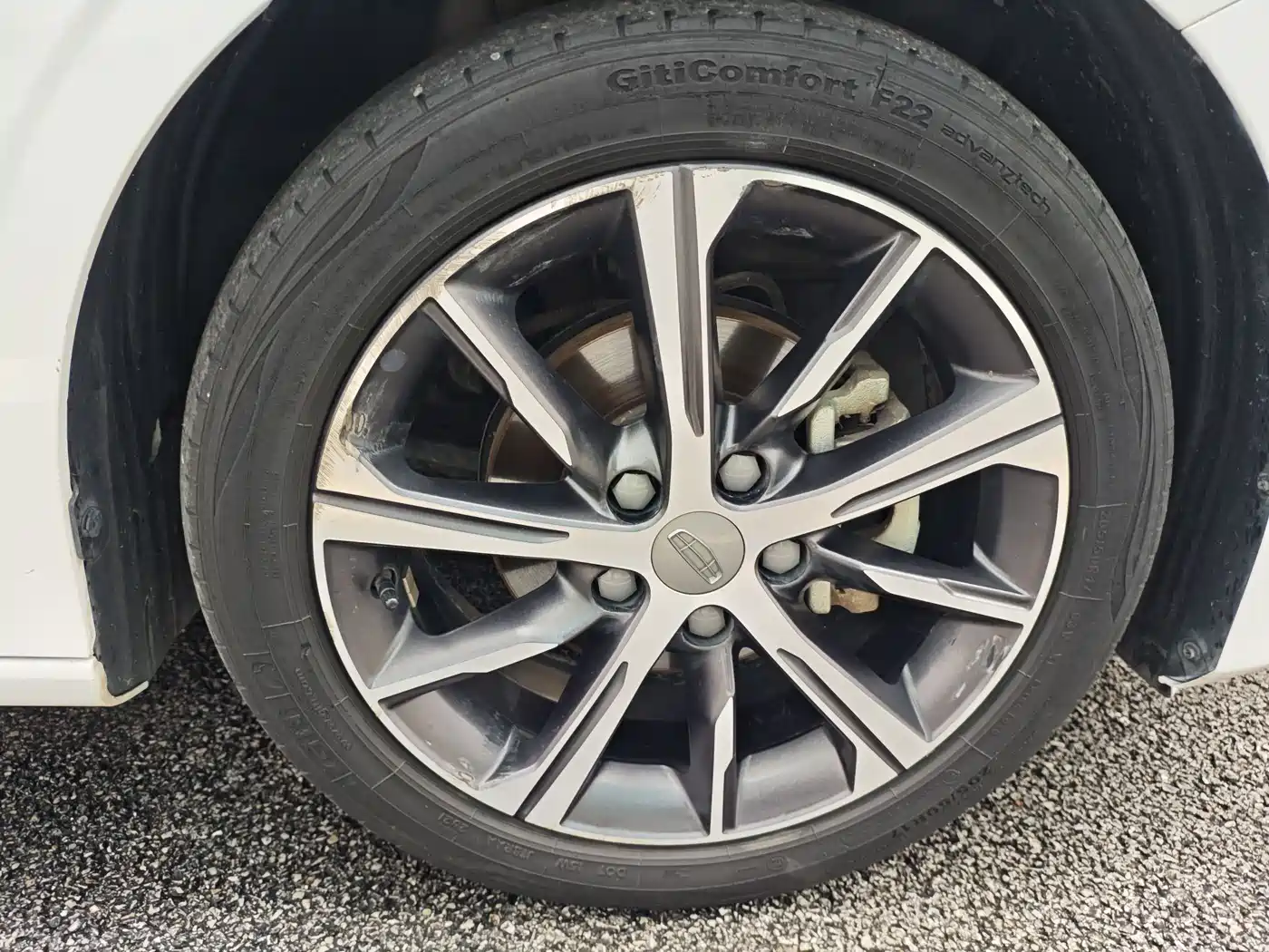 GEELY AUTOMOBILE EMGRAND