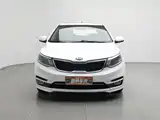 Photo 3 - Kia K2