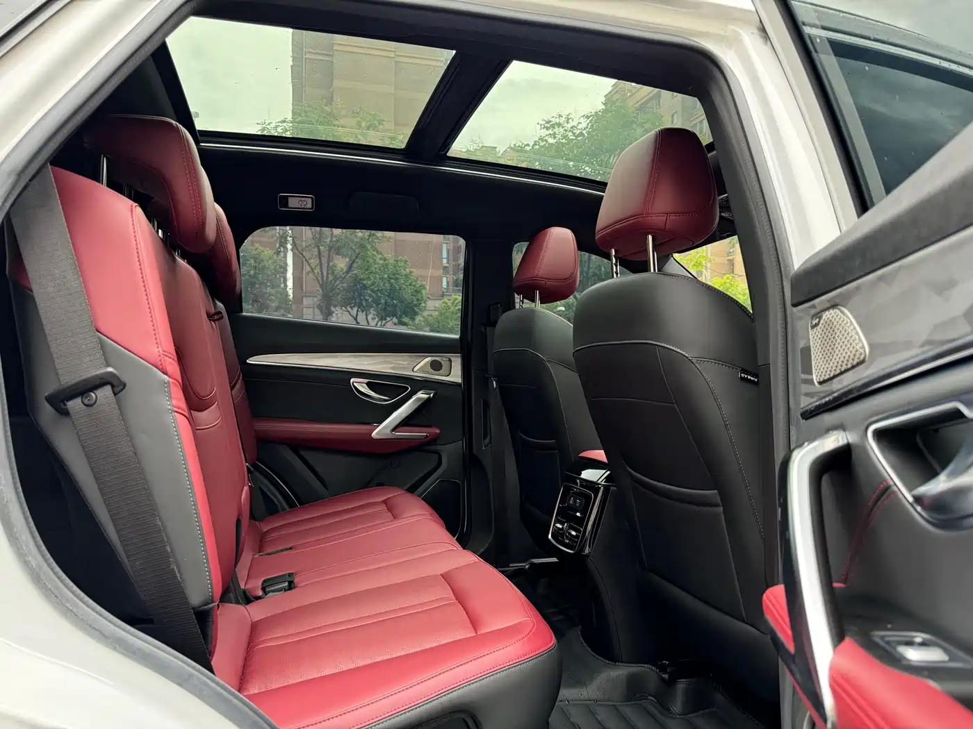Jetour X70 PRO 2024 2023 1.6T DCT Enjoy PRO+ 7-seater